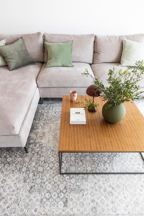 Kadriorg Plaza 2 Bedroom Free Parking Tallinn Ngoại thất bức ảnh