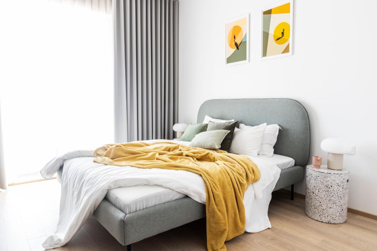 Kadriorg Plaza 2 Bedroom Free Parking Tallinn Ngoại thất bức ảnh